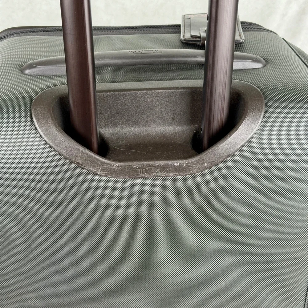 Tumi Alpha Expandable 4 Wheel Spinner Carry On Luggage Brown Charcoal Grey